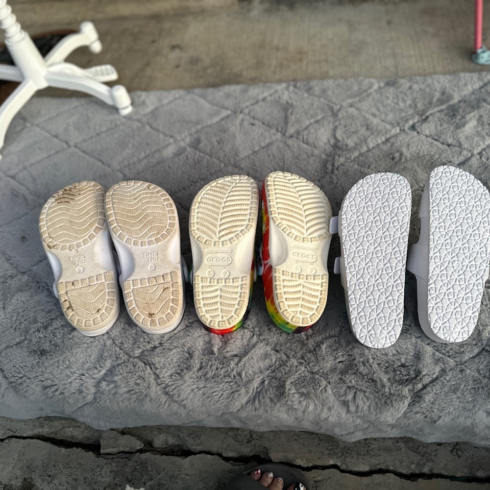 3 pairs foam clogs croc shade & shore etc. - Picture 3 of 6